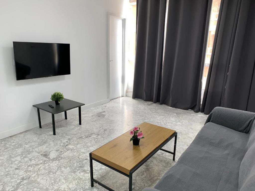 דירות מאלגה Boutique Living Soho מראה חיצוני תמונה